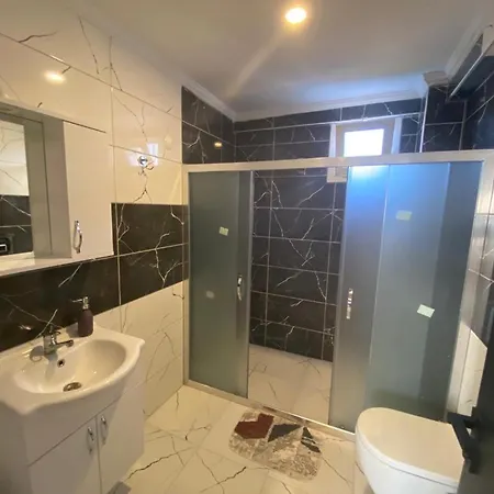 Apartament Azize 4